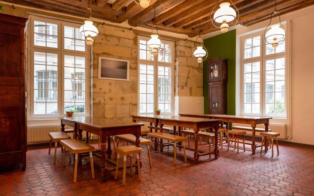 Mije Marais Hostel Παρίσι Εξωτερικό φωτογραφία The interior of the restaurant