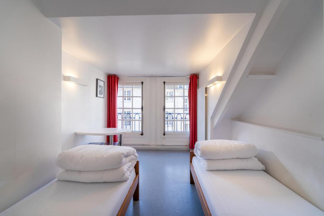 Mije Marais Hostel Παρίσι Εξωτερικό φωτογραφία A typical room at the hotel